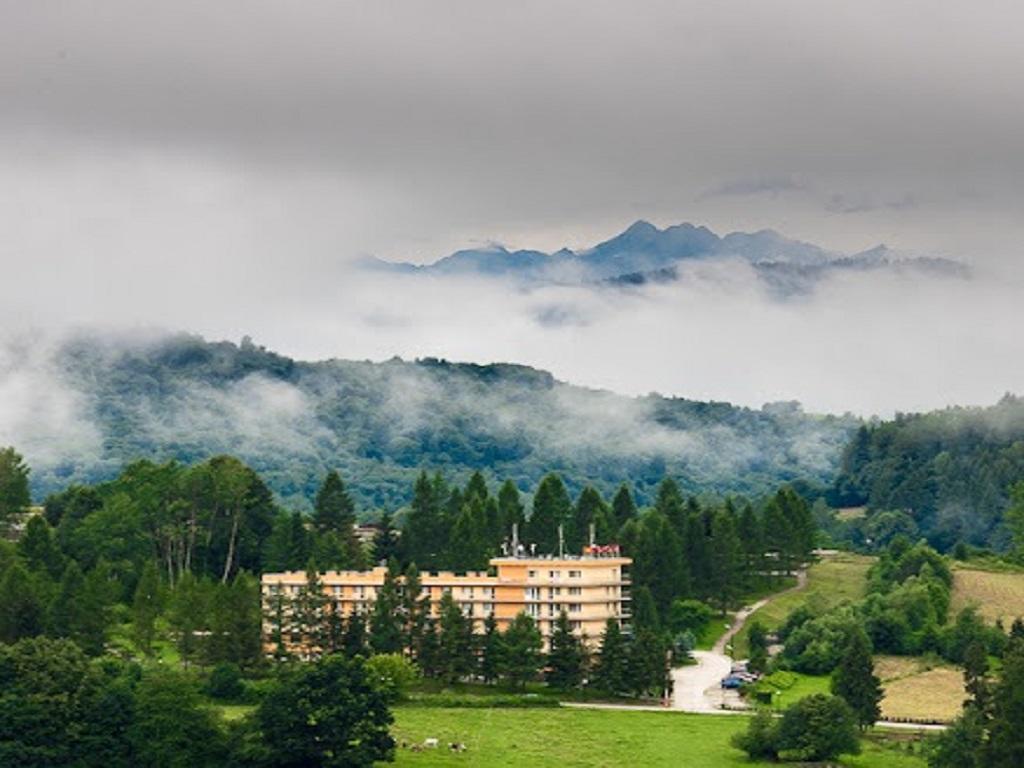 Korona Sanatorium Uzdrowiskowe Hotel Muszyna Bagian luar foto